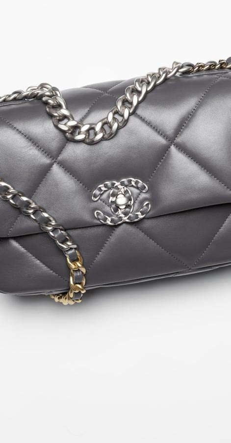 chanel 19s singapore|Chanel 19 purses.